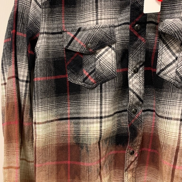 Custom Trashed Flannel - Picture 2 of 4